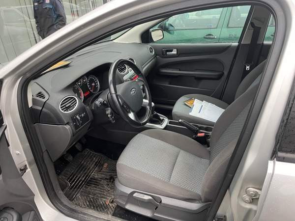 Ford Focus Viitasaari - valokuva 5