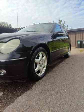 Mercedes-Benz C Nurmijaervi