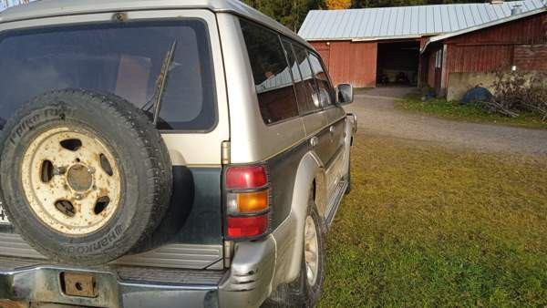 Mitsubishi Pajero Kärsämäki - valokuva 4