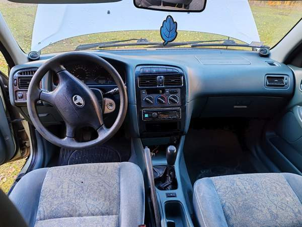 Toyota Avensis Kontiolahti - valokuva 8