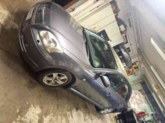 Toyota Avensis Vantaa