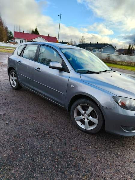 Mazda 3 Kempele - valokuva 2