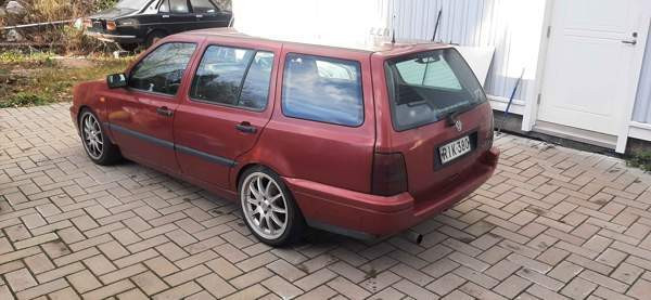 Volkswagen Golf Vantaa - valokuva 4