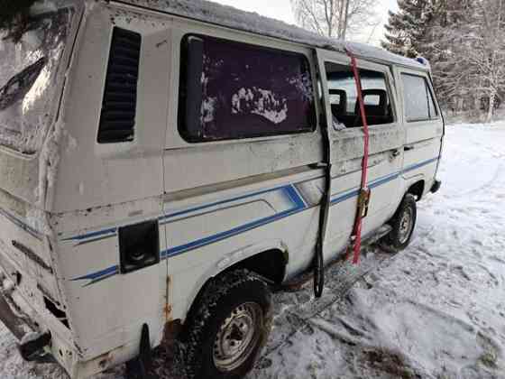 Volkswagen Caravelle Рованиеми