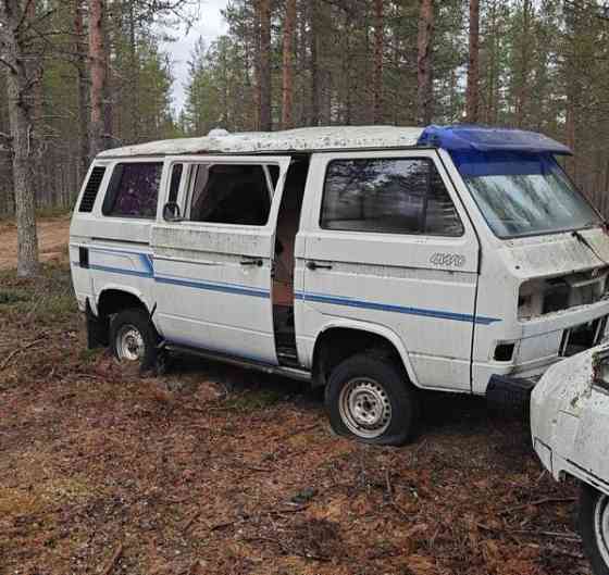 Volkswagen Caravelle Рованиеми