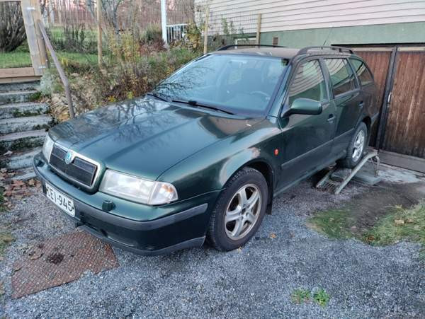 Skoda Octavia Raasepori - valokuva 1