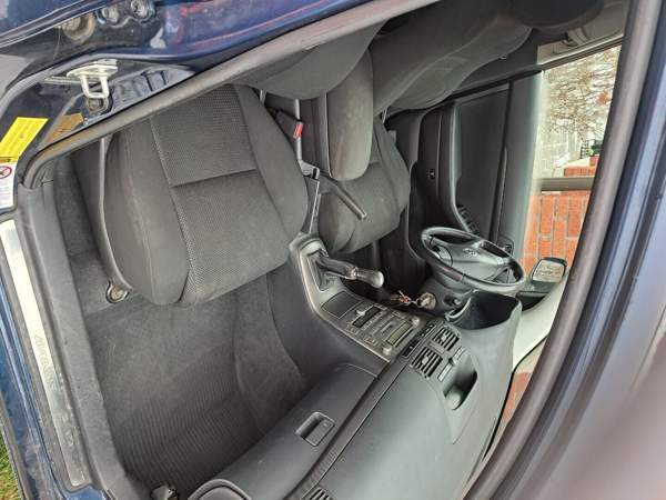 Toyota Avensis Siilinjaervi - photo 5