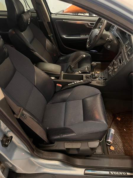 Volvo V70 Мянтсяля - изображение 8