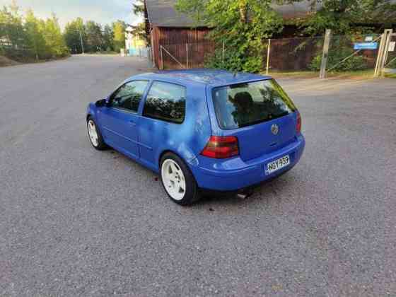 Volkswagen Golf Хювинкяя