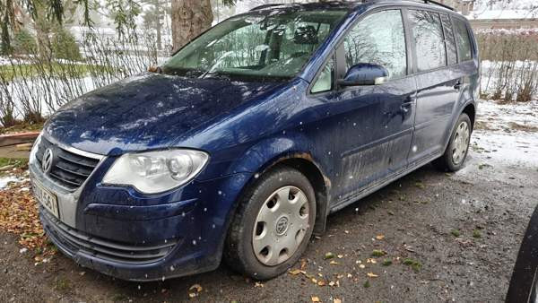 Volkswagen Touran Jalasjärvi - valokuva 3