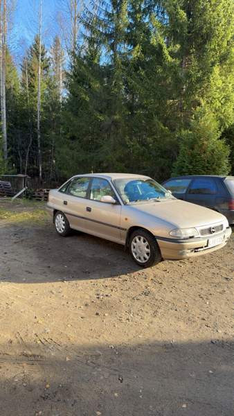 Opel Astra Jyvaeskylae - photo 1