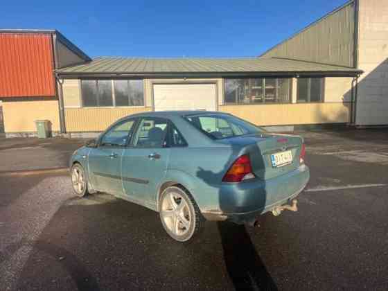 Ford Focus Pöytyä