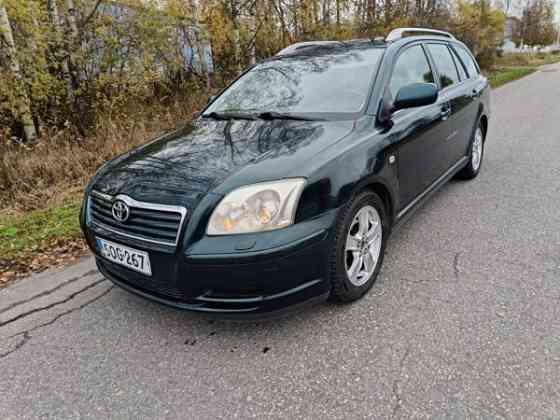 Toyota Avensis Рованиеми
