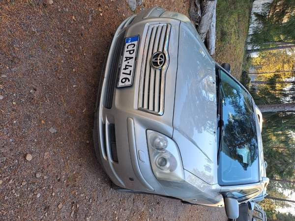 Toyota Avensis Miehikkälä - valokuva 1