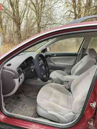 Volkswagen Passat Каарина