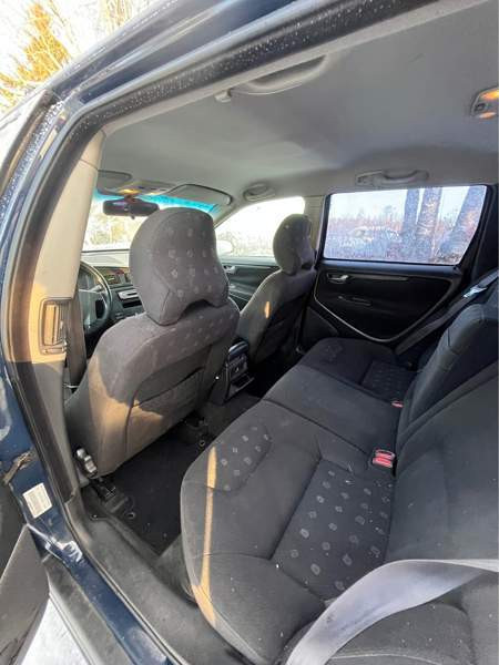 Volvo V70 Oulainen - valokuva 7