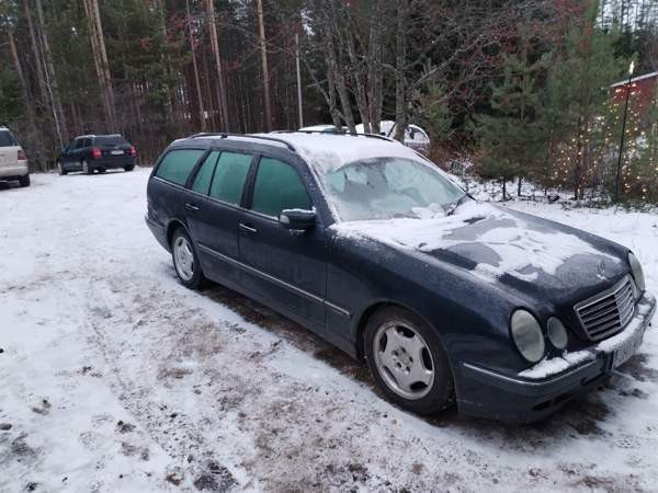 Mercedes-Benz E Liperi - photo 6