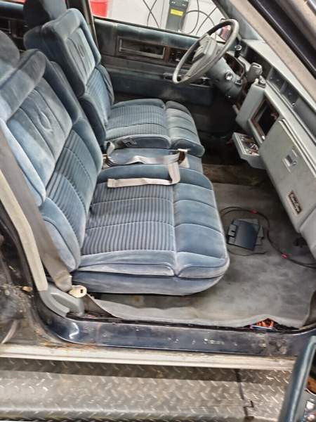 Cadillac Fleetwood Kouvola - valokuva 8