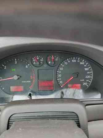 Audi A4 Ugleural'skiy