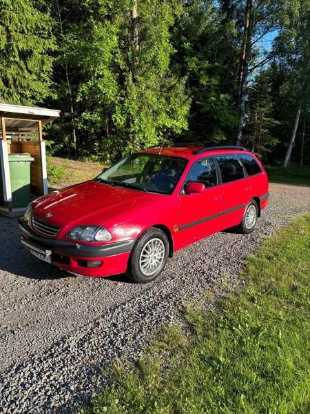 Toyota Avensis Yloejaervi – foto 4