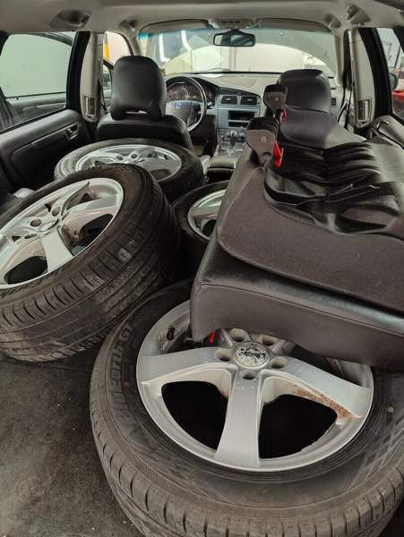 Volvo V70 Liperi - valokuva 2