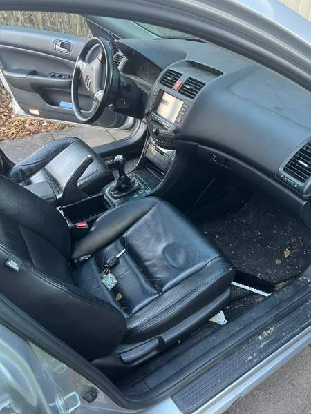 Honda Accord Порвоо - изображение 7