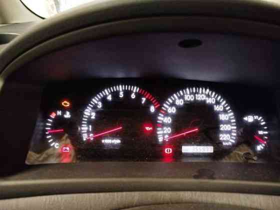 Toyota Corolla Verso Raasepori