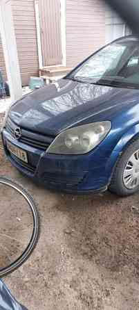 Opel Astra Коувола