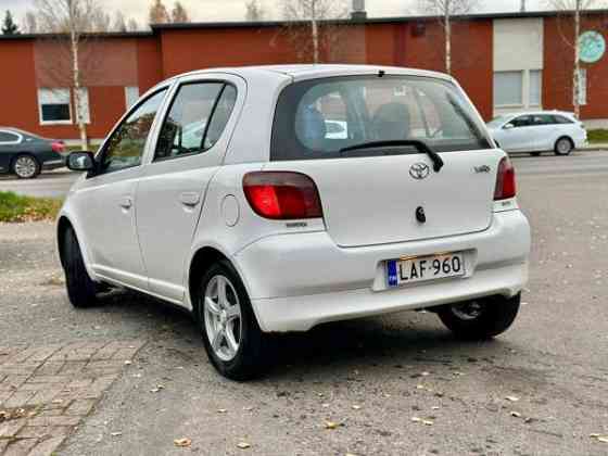 Toyota Yaris Turtkul
