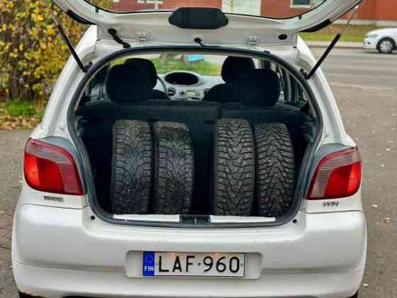 Toyota Yaris Turtkul