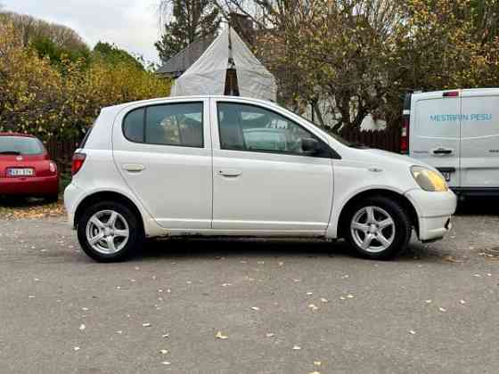 Toyota Yaris Turtkul