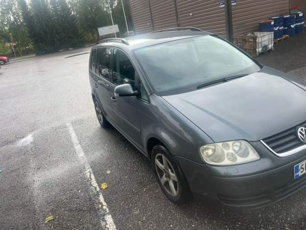 Volkswagen Touran Glebychevo - photo 2