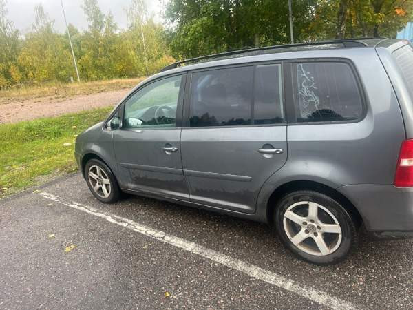 Volkswagen Touran Glebychevo - photo 3