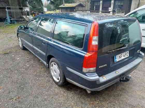 Volvo V70 Alavus