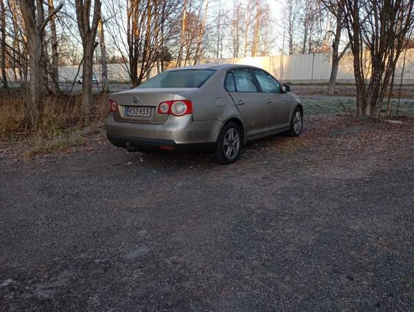 Volkswagen Jetta Tornio – foto 2