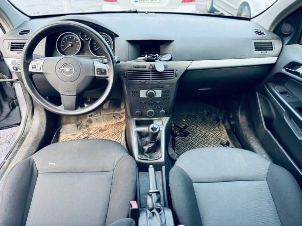 Opel Astra Tampere - photo 7