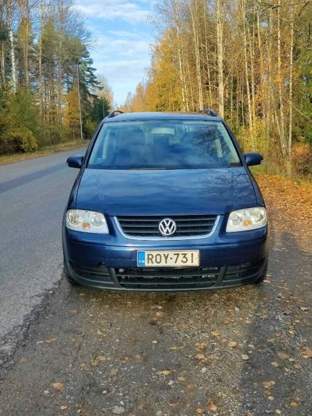 Volkswagen Touran Helsinki - valokuva 3