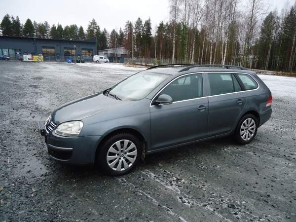 Volkswagen Golf Joensuu - valokuva 1