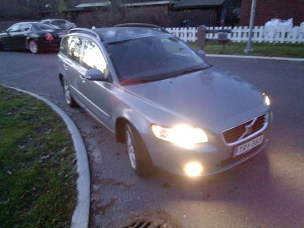 Volvo V50 Хювинкяя - изображение 2
