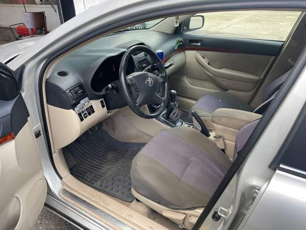 Toyota Avensis Tohmajärvi - valokuva 4
