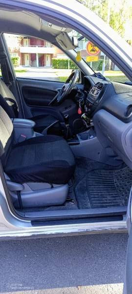 Toyota RAV4 Oulu - valokuva 6