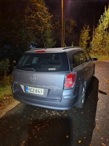Opel Astra Tyrnävä - valokuva 4