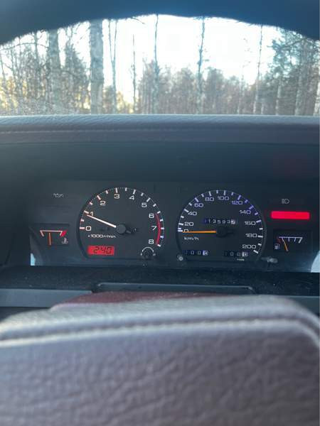 Nissan Bluebird Рованиеми - изображение 7