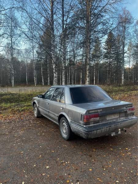 Nissan Bluebird Рованиеми - изображение 5