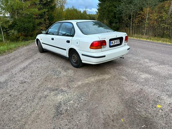 Honda Civic Ярвенпяя - изображение 4