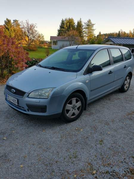 Ford Focus Sarov - valokuva 2