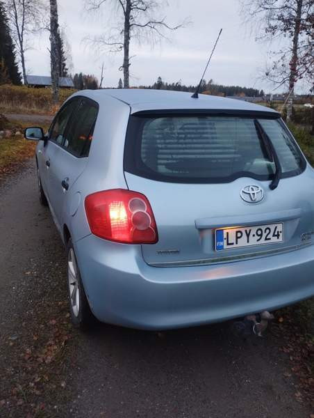 Toyota Auris Laihia - valokuva 4