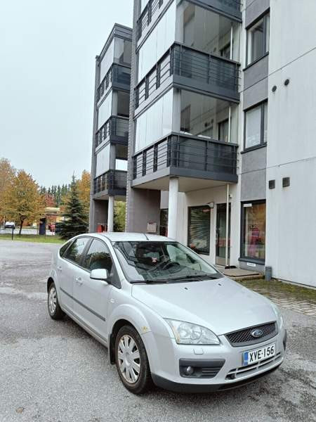 Ford Focus Tuusula - valokuva 3