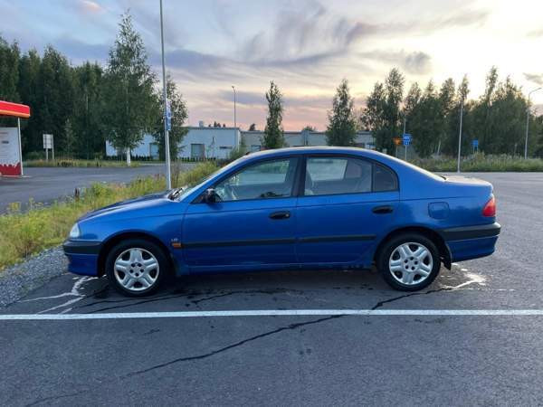 Toyota Avensis Zaporiz'ka Oblast' - valokuva 5