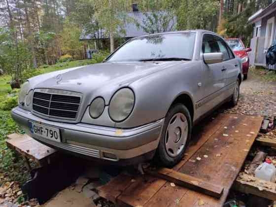 Mercedes-Benz 220 Heinävesi